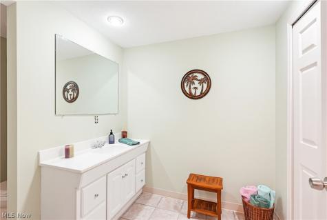 10124 Jamestown Drive North Royalton OH 44133