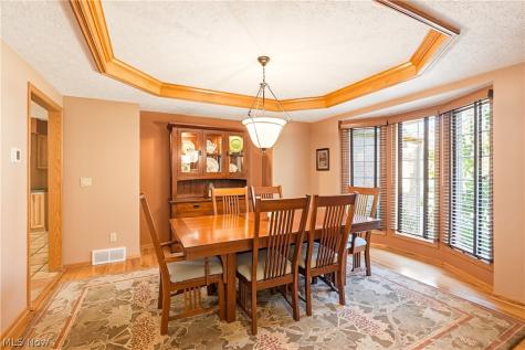 10124 Jamestown Drive North Royalton OH 44133