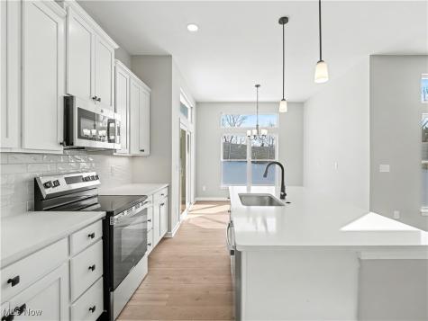 14655 Baywood Lane Strongsville OH 44136