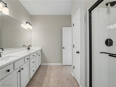 14655 Baywood Lane Strongsville OH 44136