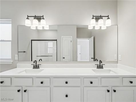 14655 Baywood Lane Strongsville OH 44136