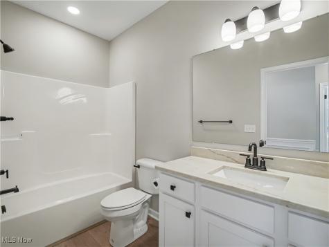 14655 Baywood Lane Strongsville OH 44136