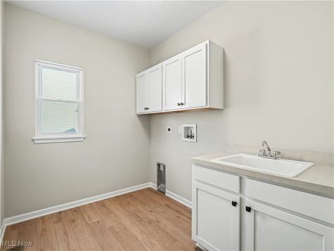 14655 Baywood Lane Strongsville OH 44136