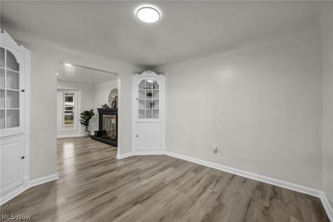 6806 Ottawa Cleveland OH 44105