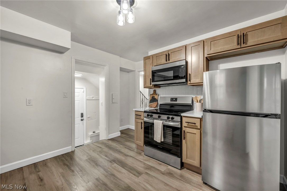 6806 Ottawa Cleveland OH 44105