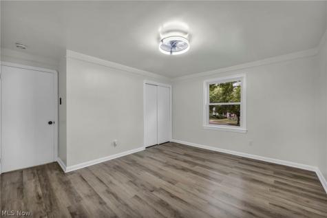 6806 Ottawa Cleveland OH 44105