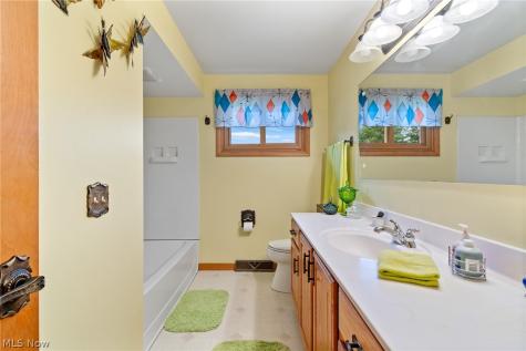3625 Alpine Street NE Canton OH 44721