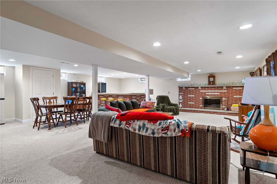 3625 Alpine Street NE Canton OH 44721