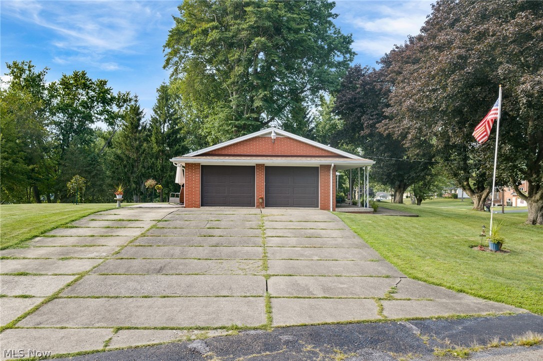 3625 Alpine Street NE Canton OH 44721