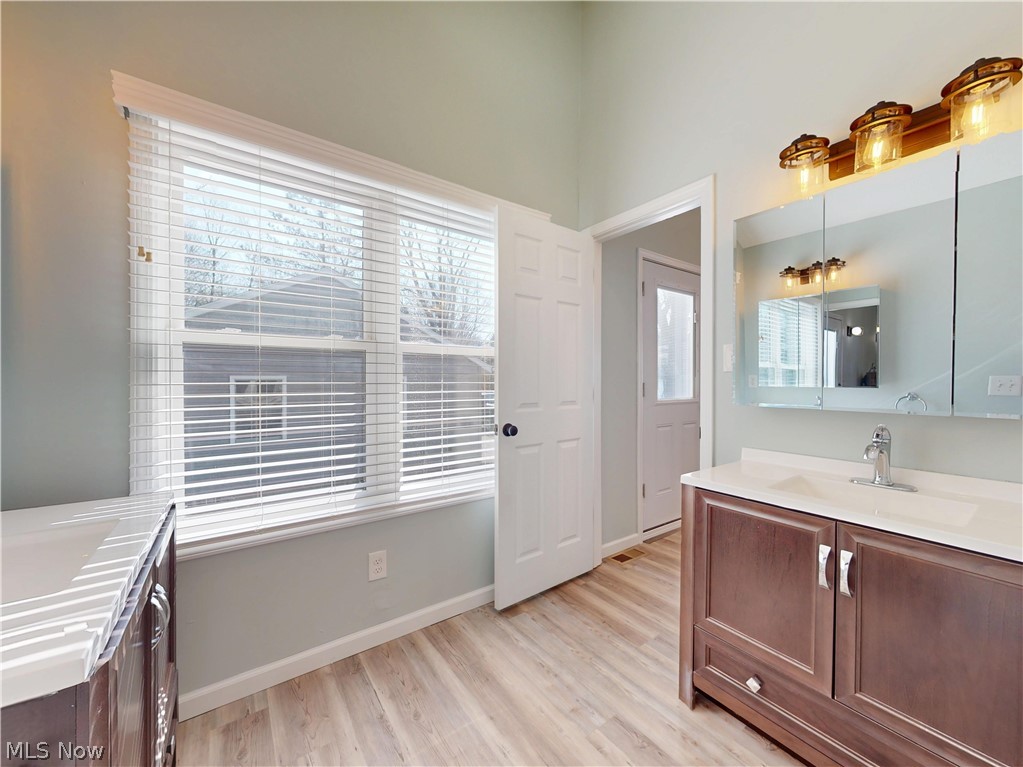 310 N Bissell Road Aurora OH 44202
