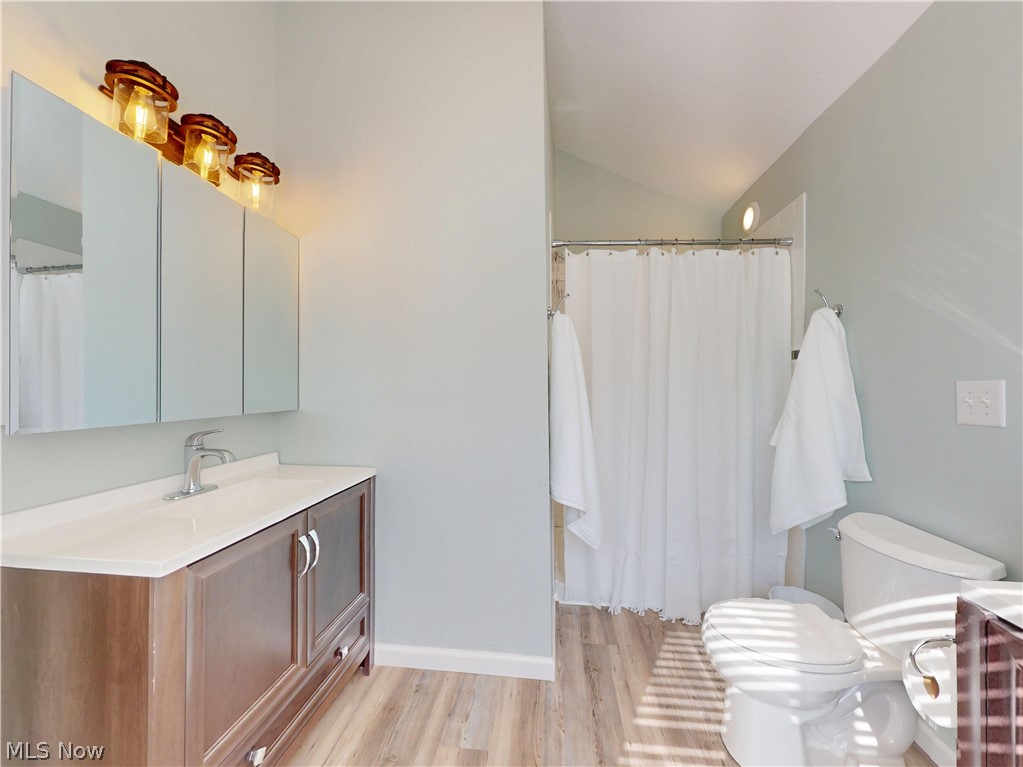 310 N Bissell Road Aurora OH 44202