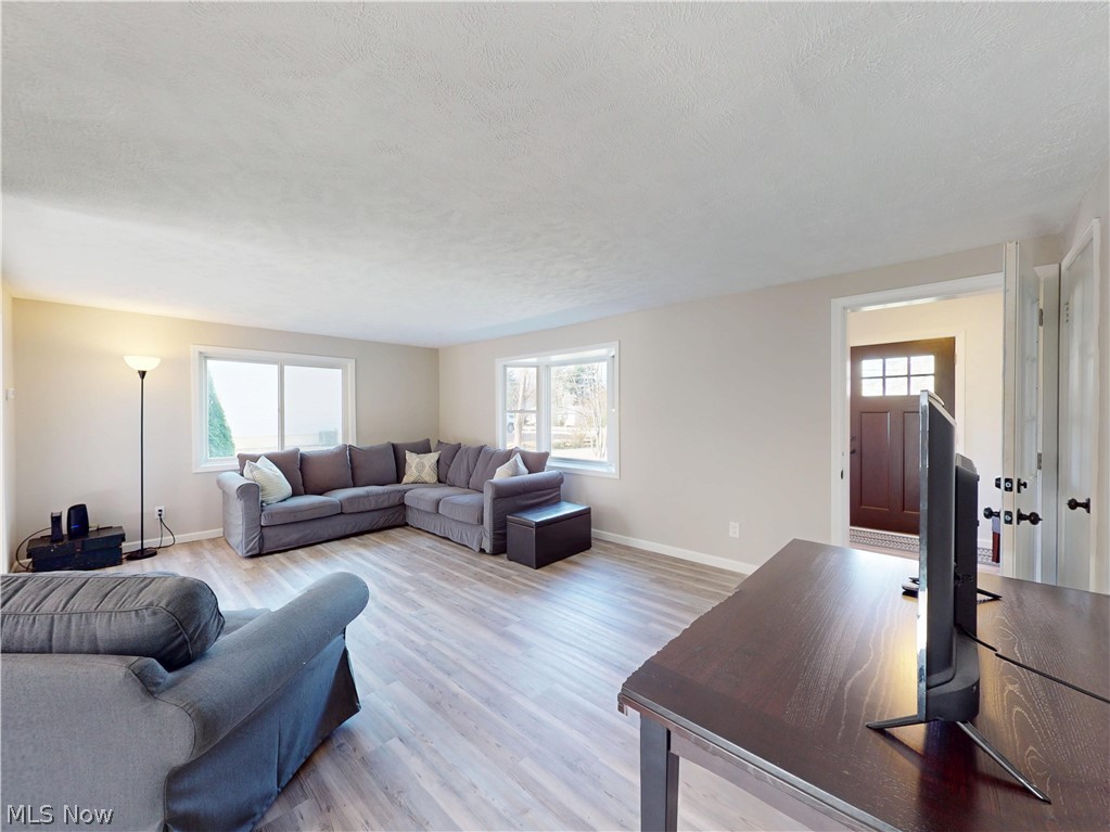 310 N Bissell Road Aurora OH 44202