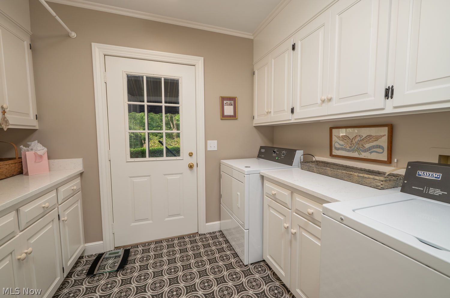 215 Chauncey Avenue NW New Philadelphia OH 44663