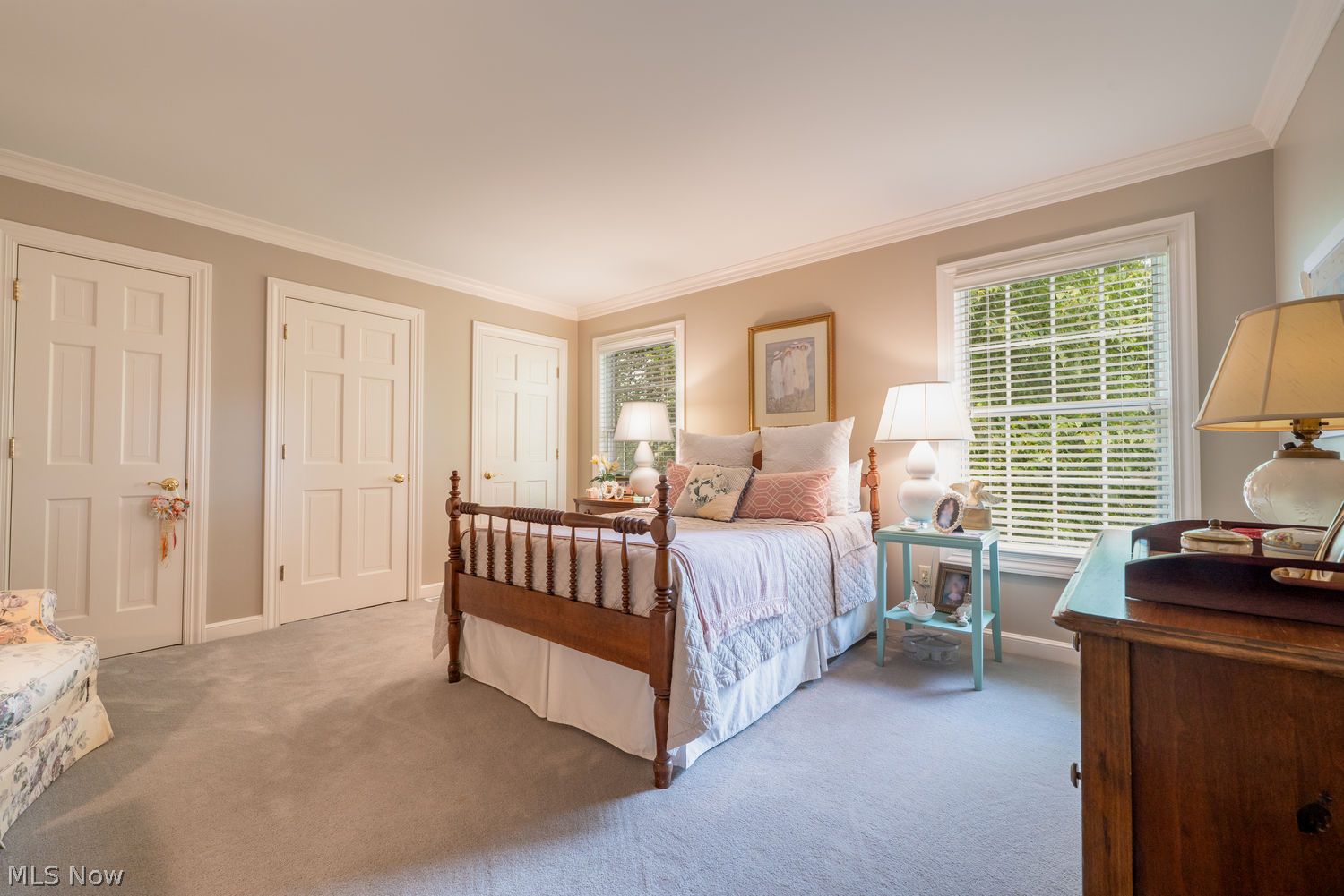 215 Chauncey Avenue NW New Philadelphia OH 44663