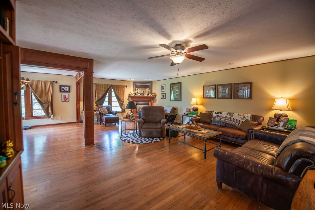 113 Howard Drive Dover OH 44622