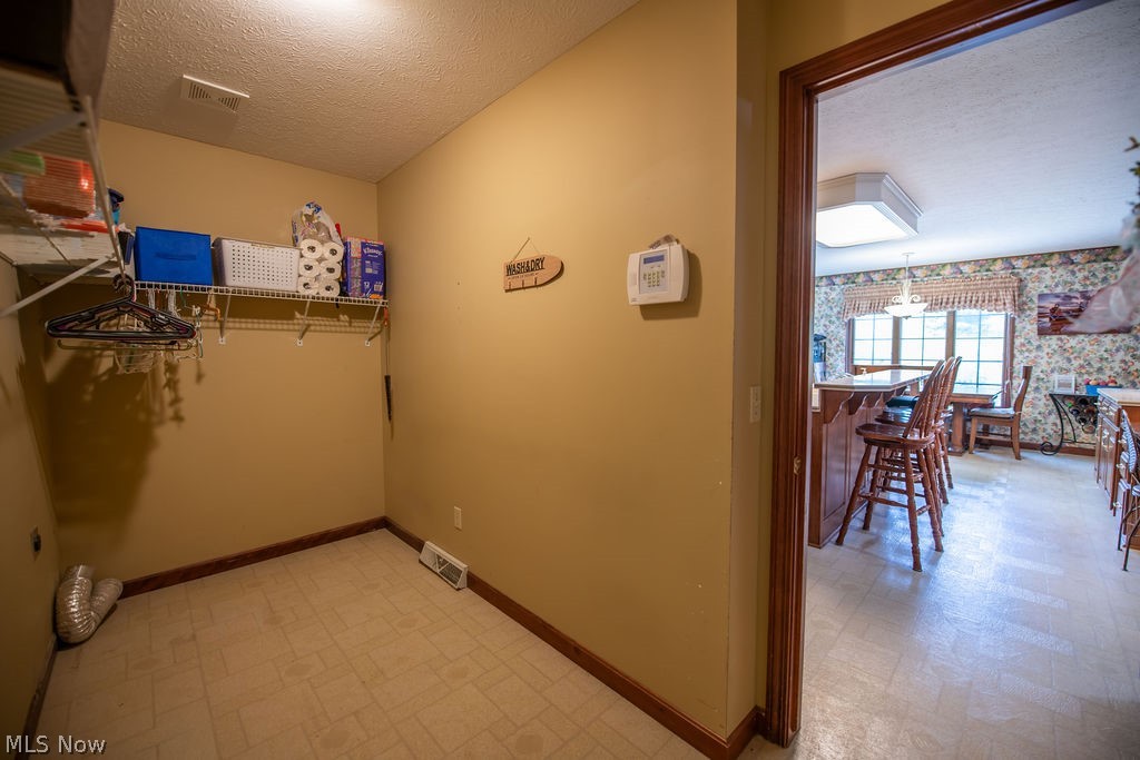 113 Howard Drive Dover OH 44622