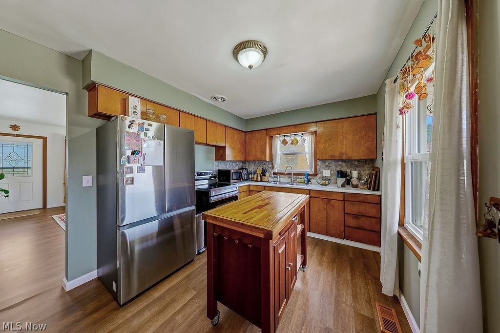 1310 E Larchmont Drive Sandusky OH 44870