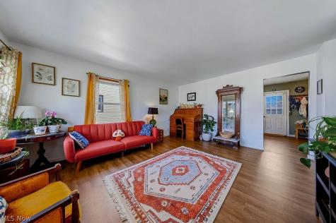 1310 E Larchmont Drive Sandusky OH 44870