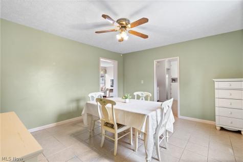206 Bachtel Street SE North Canton OH 44720