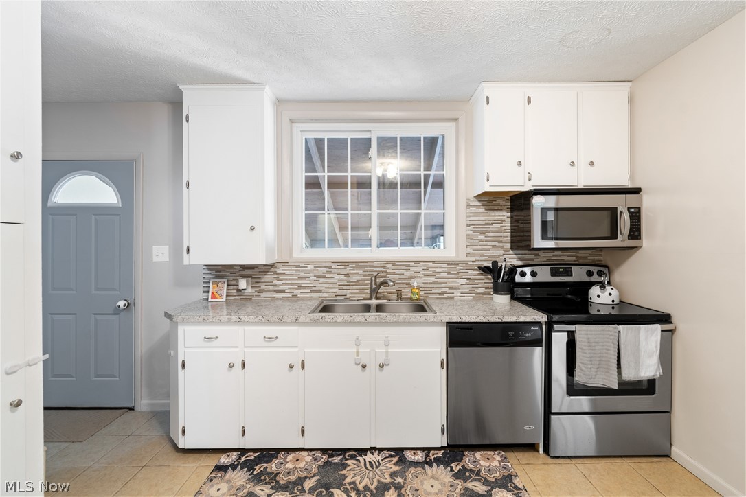 206 Bachtel Street SE North Canton OH 44720