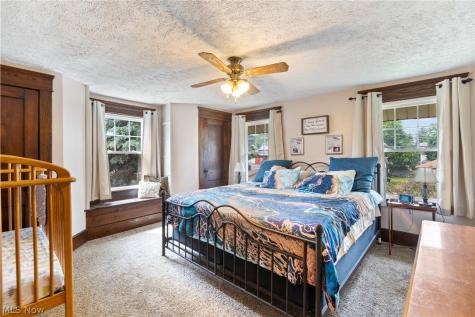 206 Bachtel Street SE North Canton OH 44720