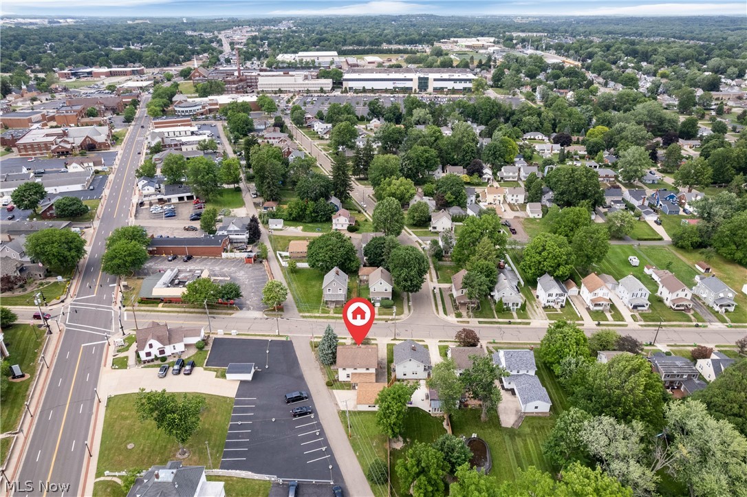 206 Bachtel Street SE North Canton OH 44720