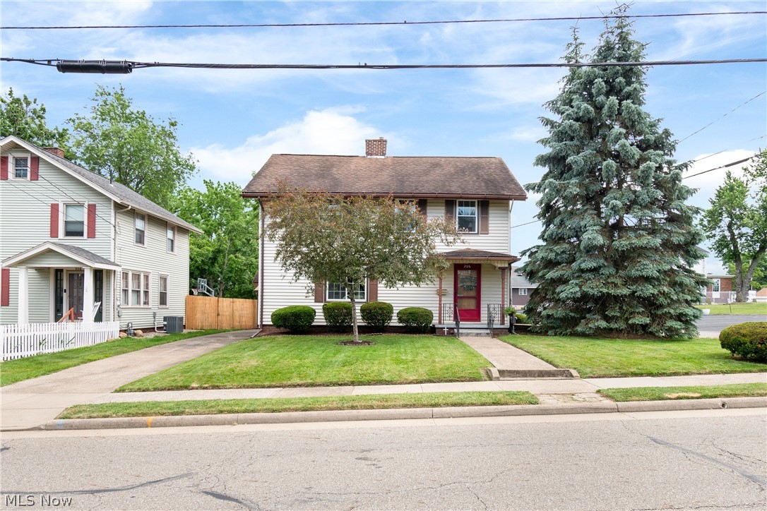 206 Bachtel Street SE North Canton OH 44720