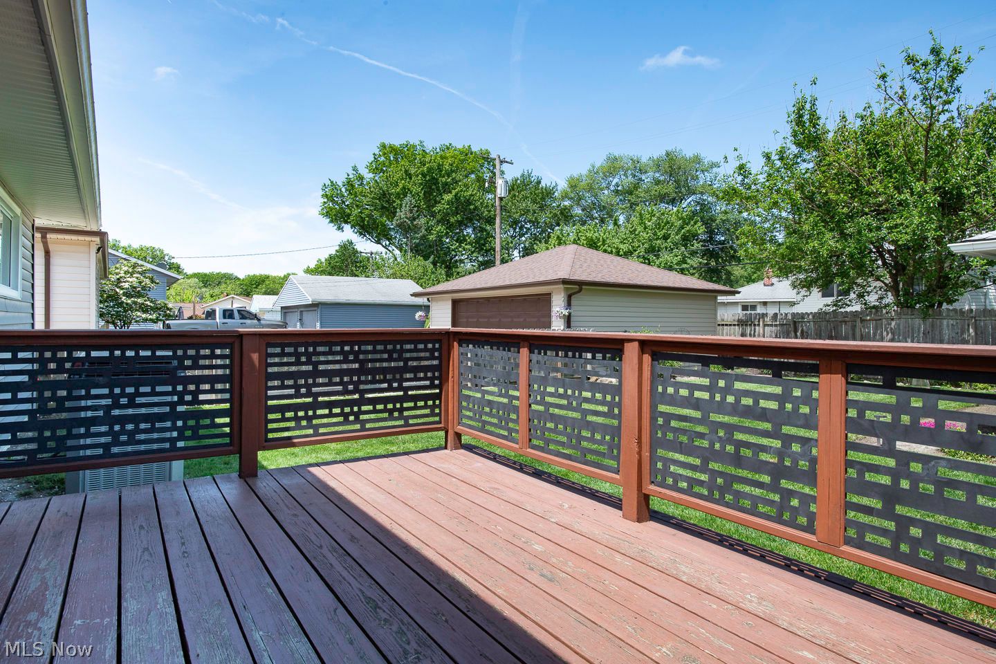 18018 Fairway Cleveland OH 44135