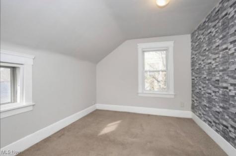 2219 Hood Avenue Cleveland OH 44109