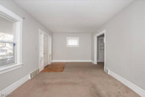 2219 Hood Avenue Cleveland OH 44109