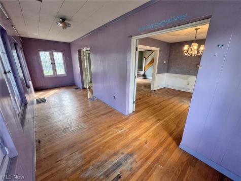 2464 4th Street Cuyahoga Falls OH 44221