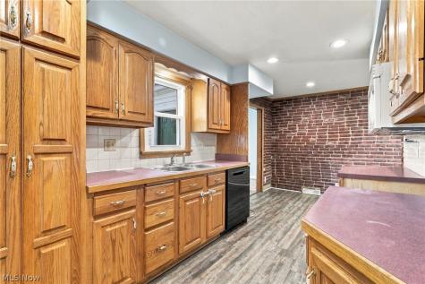 123 32nd Street SW Canton OH 44706