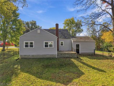 123 32nd Street SW Canton OH 44706
