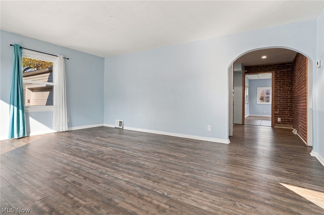 123 32nd Street SW Canton OH 44706