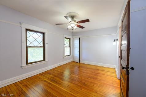 4209 Woodbine Avenue Cleveland OH 44113