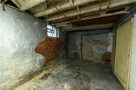 4209 Woodbine Avenue Cleveland OH 44113