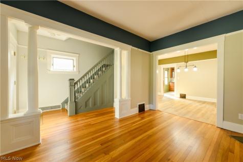 4209 Woodbine Avenue Cleveland OH 44113