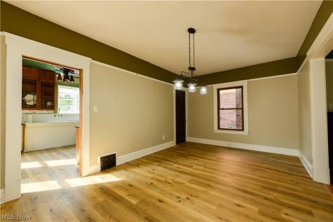 4209 Woodbine Avenue Cleveland OH 44113