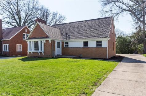 3530 Glenmere Drive Youngstown OH 44511