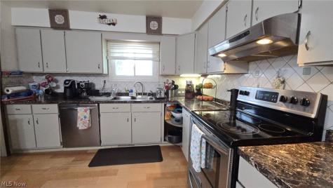 18290 Whitney Road Strongsville OH 44149