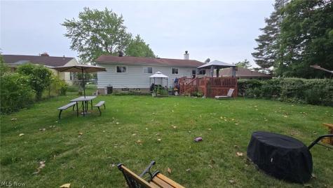 18290 Whitney Road Strongsville OH 44149