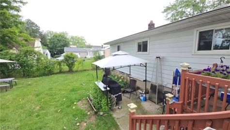 18290 Whitney Road Strongsville OH 44149