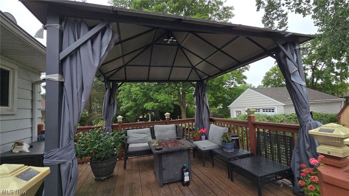 18290 Whitney Road Strongsville OH 44149