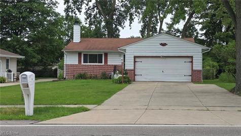 18290 Whitney Road Strongsville OH 44149