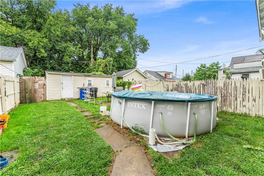 3056 W 104th Street Cleveland OH 44111