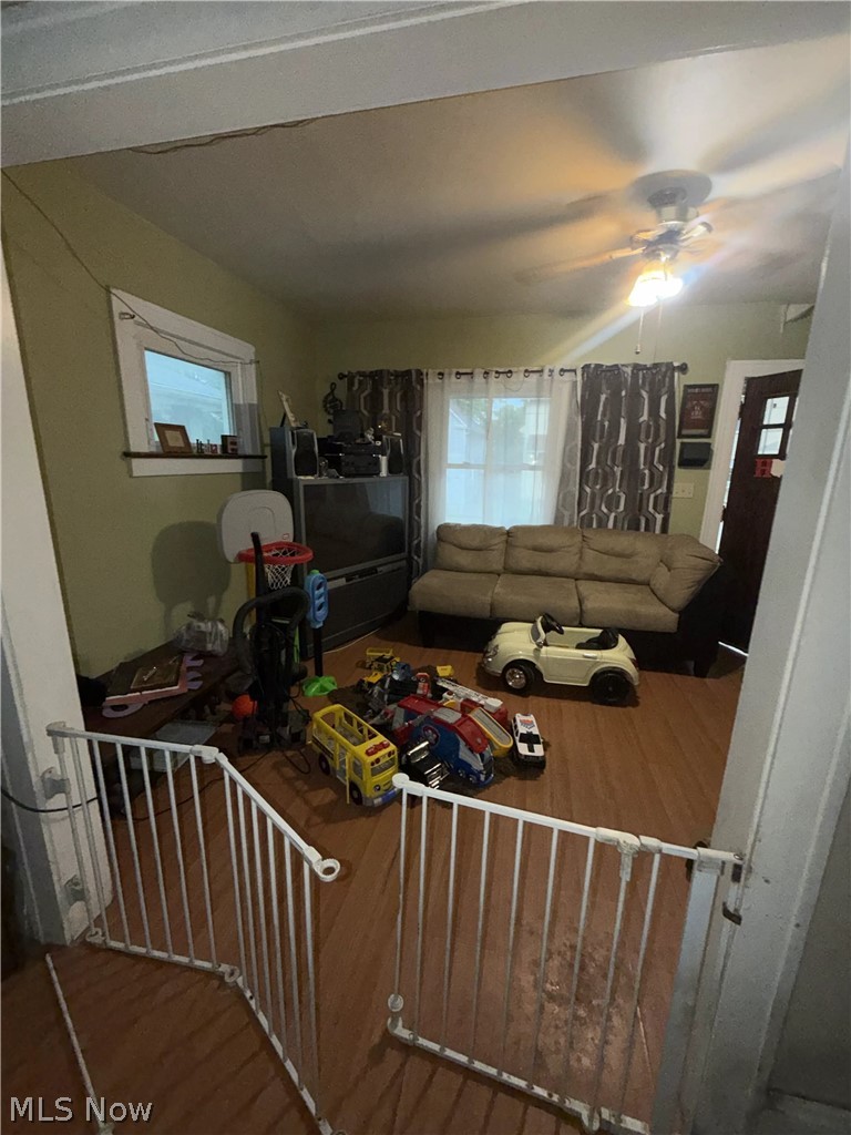 3056 W 104th Street Cleveland OH 44111
