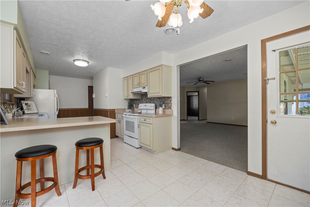 5230 Berkeley Drive Sheffield OH 44054