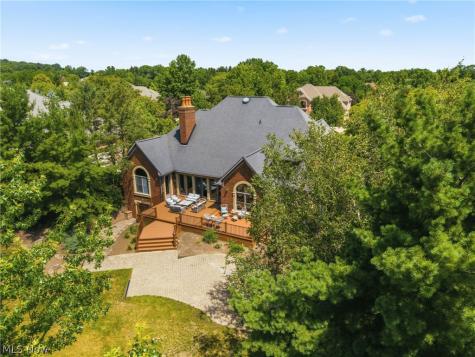 6274 Bertram Avenue NW Canton OH 44718