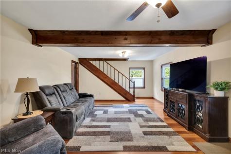 8704 Columbia Road Olmsted Falls OH 44138