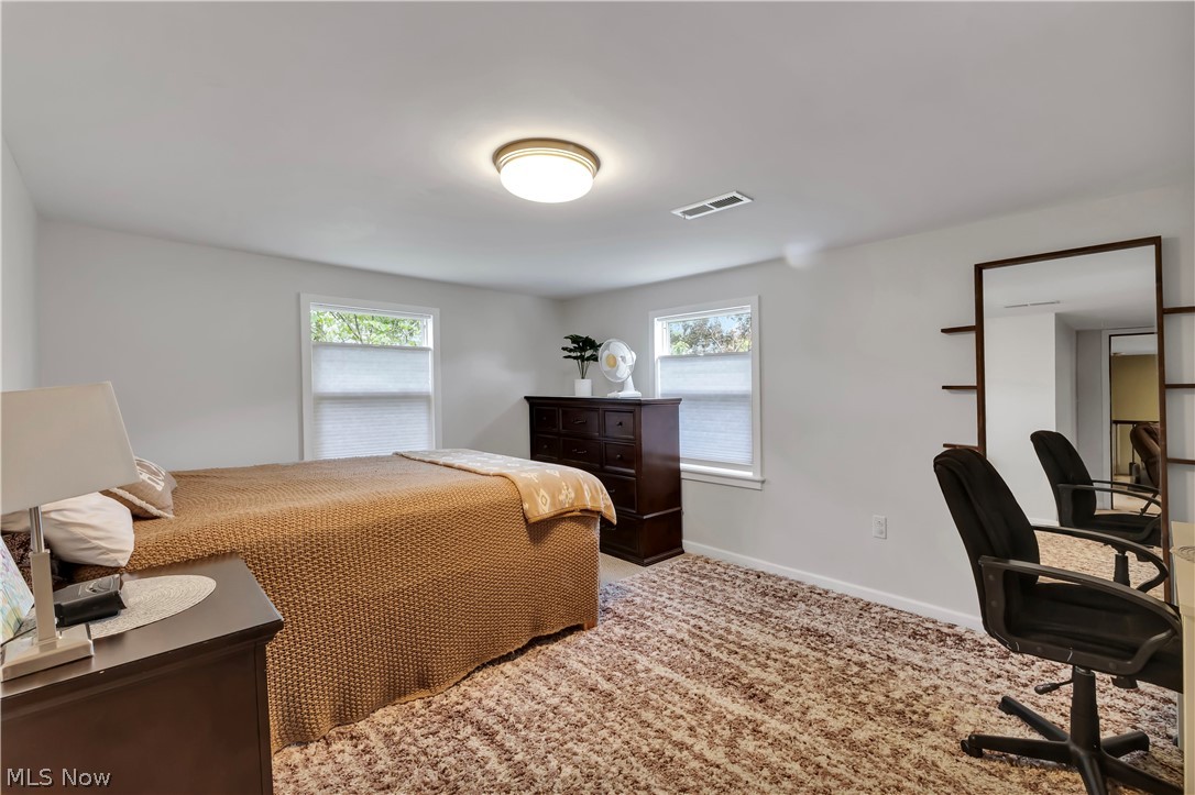 8704 Columbia Road Olmsted Falls OH 44138
